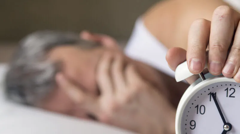 Insônia no idoso: por que acontece e como tratar para dormir melhor