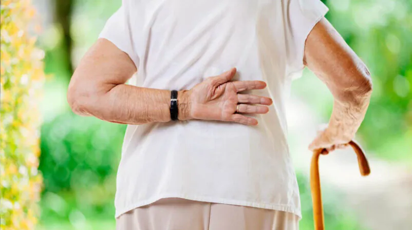 Sarcopenia em idosos: o que é, sintomas e como tratar a perda de massa muscular